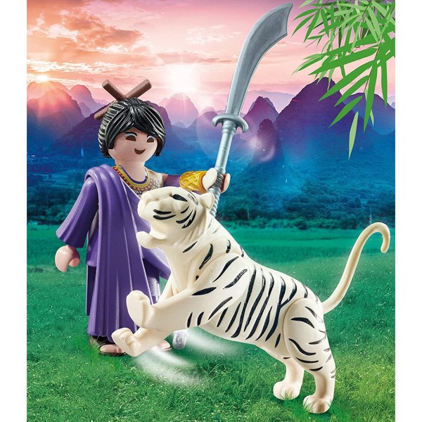 Playmobil luchadora asiatica con tigre