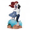 Figura decorativa enesco disney la sirenita ariel y el príncipe eric en ola