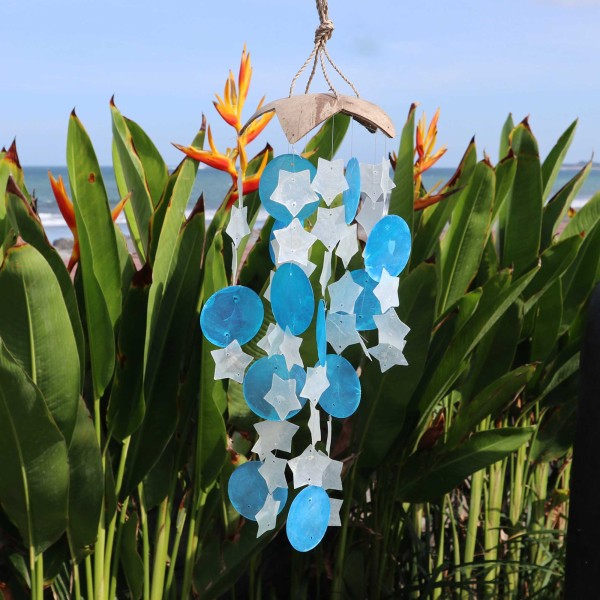 Campanas de viento de coco y capiz - Estrellas azules y blancas - 30 cm