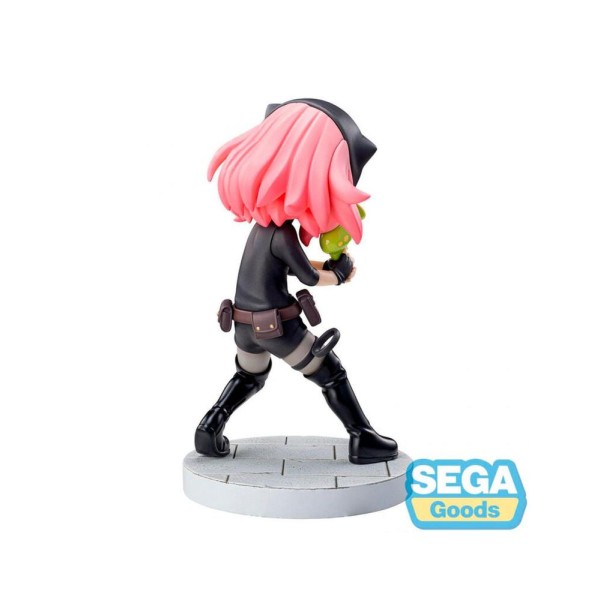 Anya forger playing undercover ver. fig. 15 cm spy x family luminasta