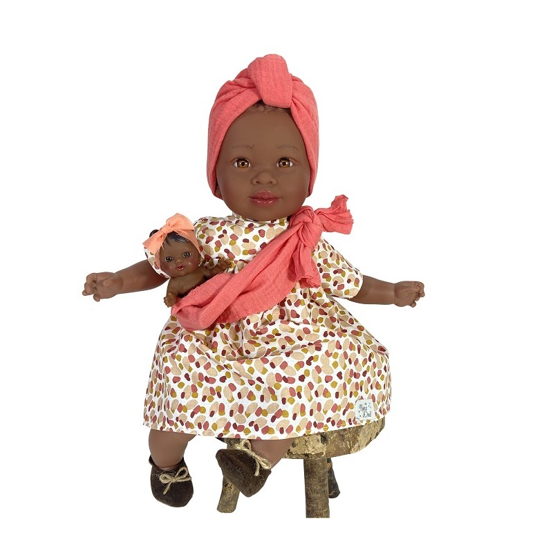 Muñeca Maria Con Bebe Mochila 45cm. Presentacion Mochila